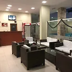 Апартаменти Spacious 2 Bed Close To Gondola *