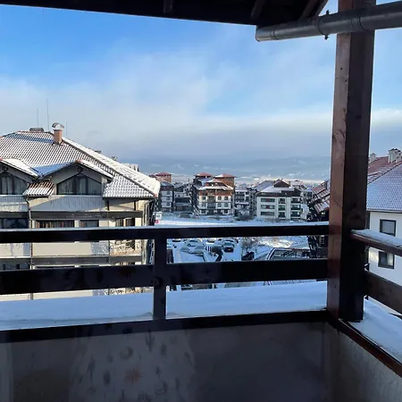 Spacious 2 Bed Close To Gondola Апартаменти *