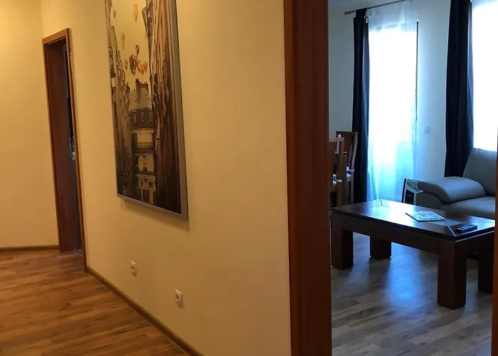 Apartman Spacious 2 Bed Close To Gondola